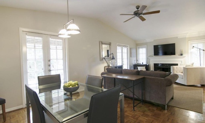 Tarrytown House | Tarrytown Townhouse