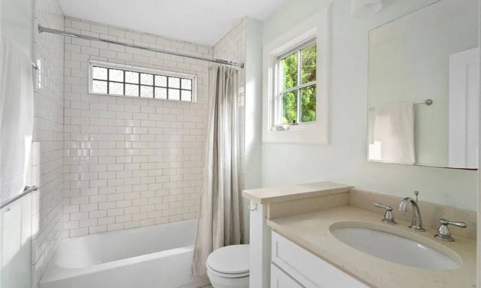 North Decatur House | Tasteful 4BR/3BA in quiet neighborhood, walkable to town square. Dogs OK!