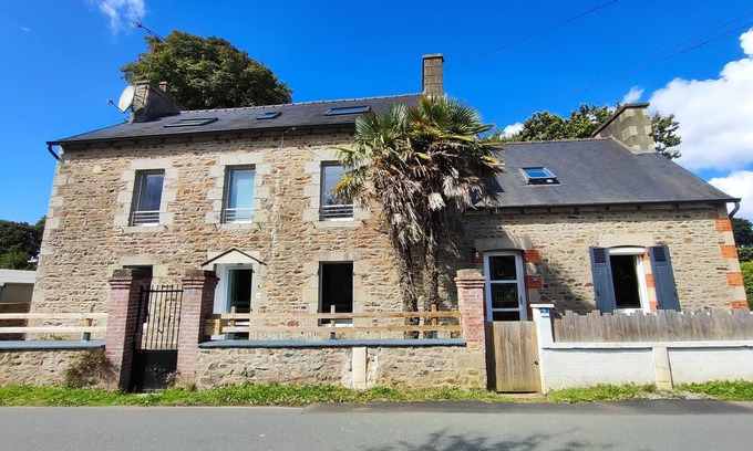 Plouha House | TatîeMamîe, 2 gites in Brittany near the sea for 12/14 people