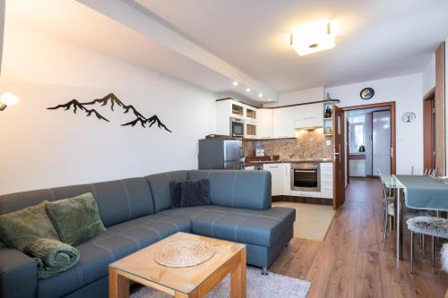 Novy Smokovec Apartment | TATRYSTAY Apartmán v srdci Tatier
