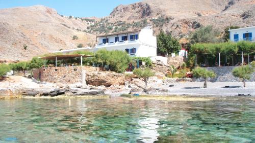 Anopolis Hotel | Taverna Akrogiali