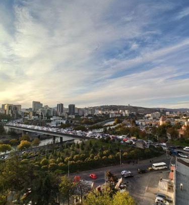 Didube Apartment | Tbilisi best view of the river