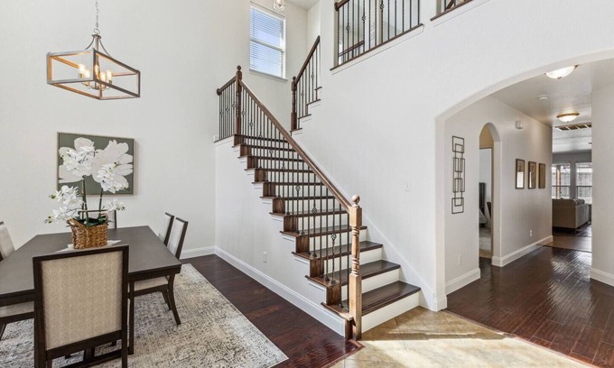 Celina House | TCH - Spacious 5bd/3ba home in Celina w/Workspace