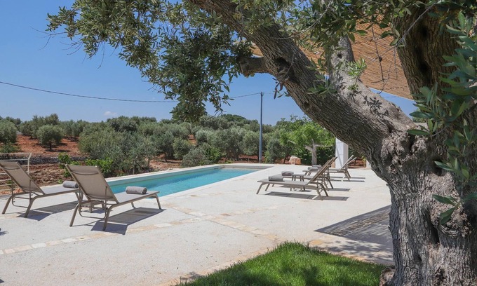 Monopoli House | TD Casa Lul Panoramic Pool Over Mediterranean Scrub
