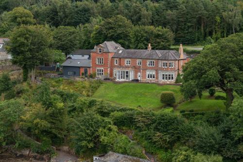 Bangor House | Telford House By Birch Stays