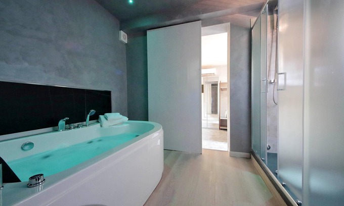 San Lorenzo Apartment | Terms Spa Suite with Jacuzzi by Flatinrome
