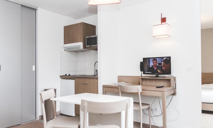 Quimper Apartment | Terres de France - Appart'Hotel Quimper Bretagne