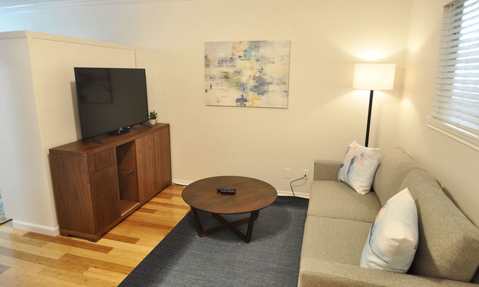 South Lamar Condo | The Austin Cool Condo
