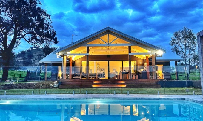 Waverly House | The Barn - Unique Luxury Stay