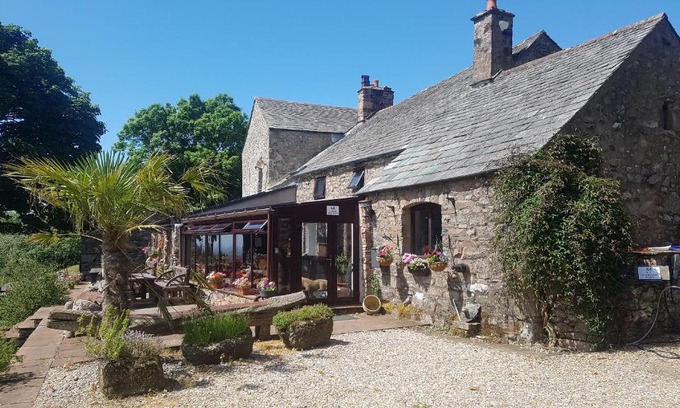 Seascale House | The Big "W" Ranch House