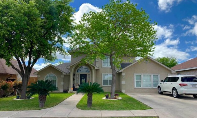 Eagle Pass House | The Blessed Nest