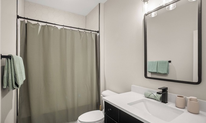 Waukee House | The Blue Haven