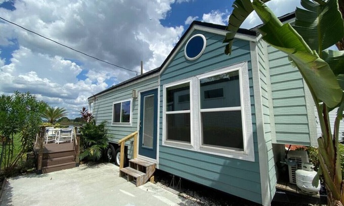 Northwest Orlando House | The Breeze Tiny House