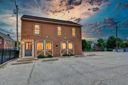 Springfield Apartment | The Bressmer