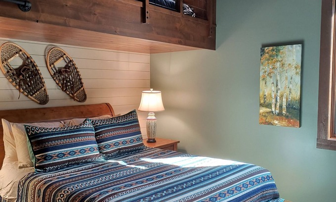 Eureka House | The Bunkhouse in Kootenai National Forest - NW Montana