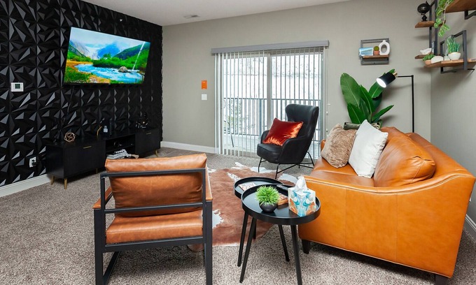 West Des Moines Apartment | The Carmel/Bold/Massage/Chair Spacious/3D Wall/Pool/Gym/Tanning Bed