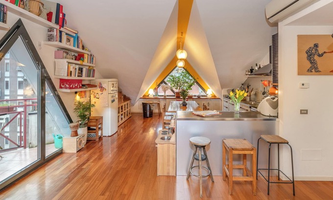 Navigli Apartment | The colorful nest in Milan