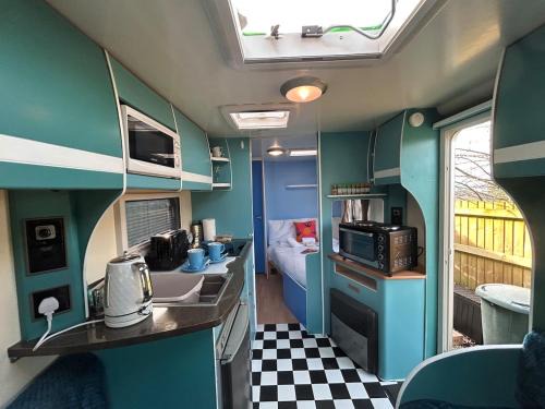 Stroud House | The Cosy Camper by MaisonPro
