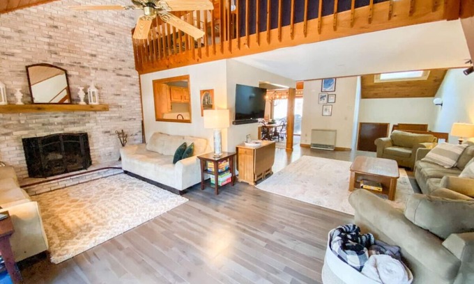 North Conway Condo | The Cove Up North | North Conway, Hiking, Rivers