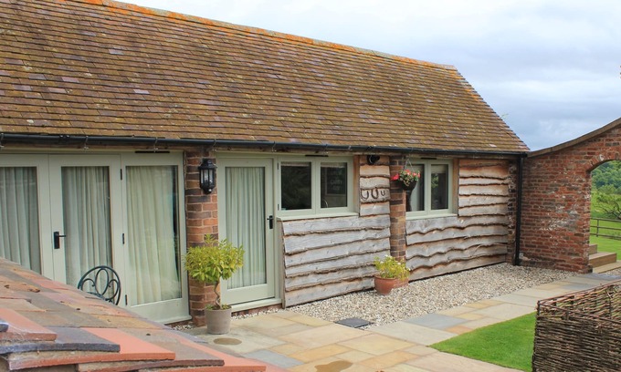 Bridgnorth House | The Cow Shed (Bridgnorth).