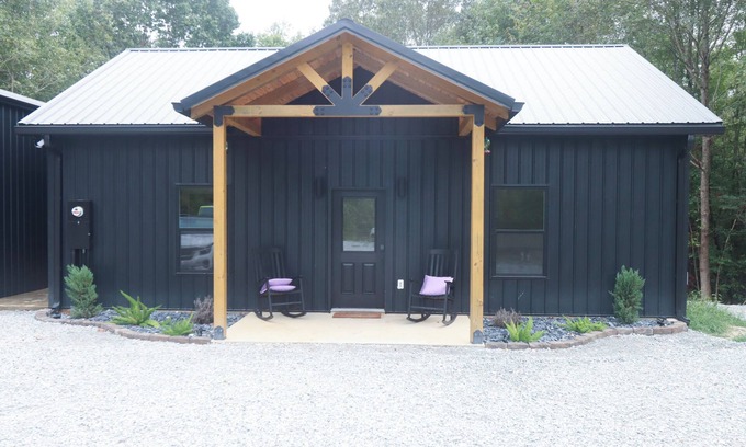 Springville Cabin | The Cozy Campfire Cabin In Springville TN