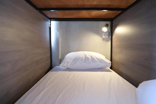 Banglamphu Hostel | The Cube Hostel Khaosan