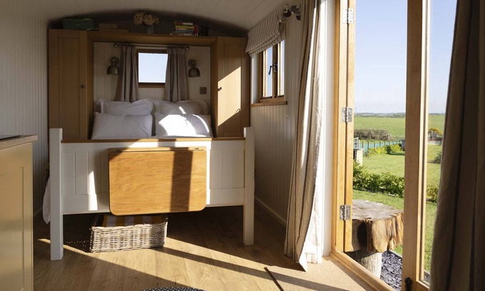 Ty Croes Cabin | The Dilly: Luxury, romantic shepherd's hut for two on Anglesey
