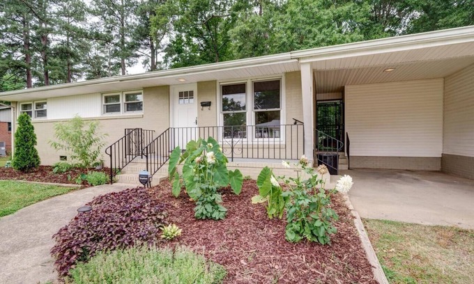 Durham House | The Duke Retreat | Close to Duke & Downtown