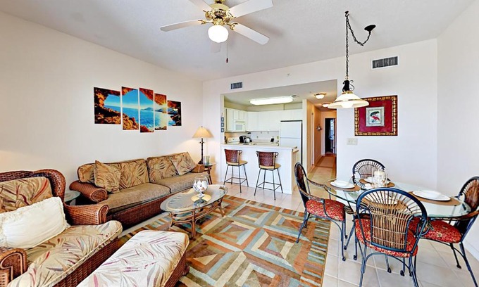 Fort Morgan Hotel | The Dunes 604