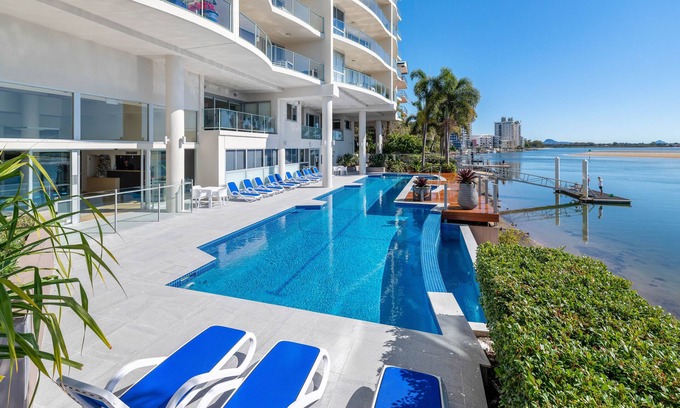 Maroochydore Apartment | The Duporth Riverside