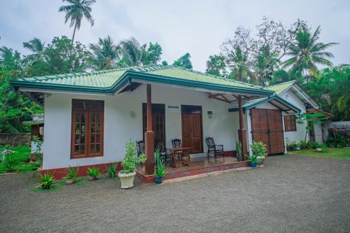 Ahungalla Villa | The Esence of Sri Lanka