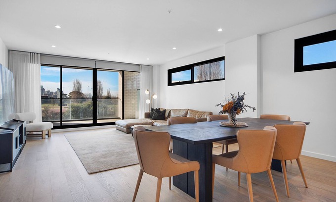 Port Melbourne Apartment | The Evelyn Coco Republic by Ready Set Stay