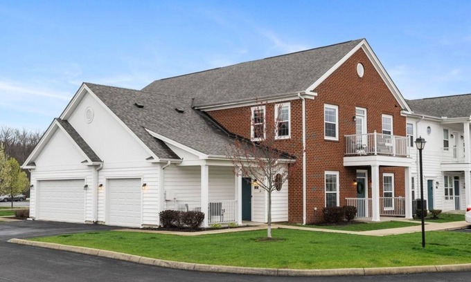 Preserve North Apartment | The Gahanna Haven | ~Attached Garage~ | No Steps!