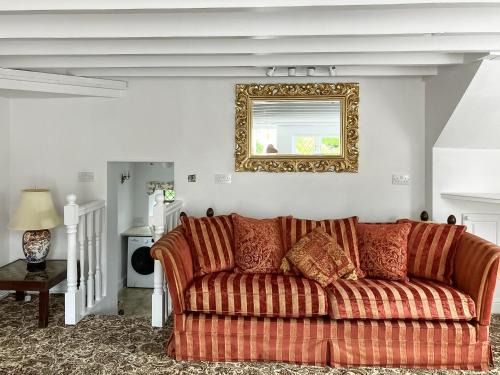 Llanarmon-yn-Ial House | The Gate House