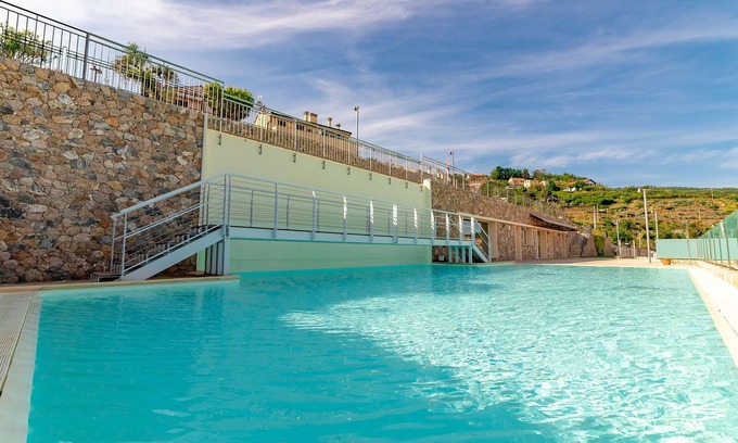Bardino Nuovo Apartment | The Ginestra, two-roomed apartment with garden, swimming pool and SPA