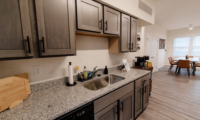 Lawrence Apartment | The Hidden Gem - 3 Bedroom, 2 Bath - Minutes from KU and Downtown