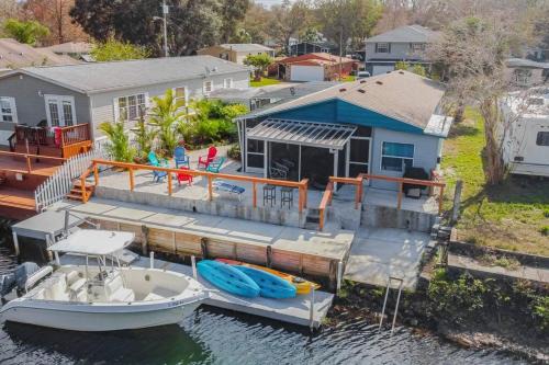 Weeki Wachee Gardens House | The Hideaway at Weeki Wachee