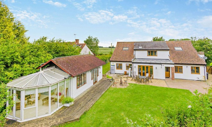 Horseheath House | The House at No. 47 by Interhome
