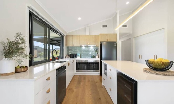 Broke House | The House @ The Charles at Broke Hunter Valley Luxury