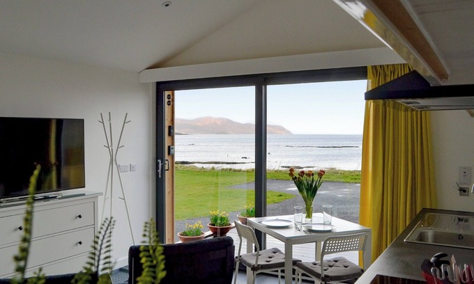 Broadford Cottage | The Isle View Nest - UK13547