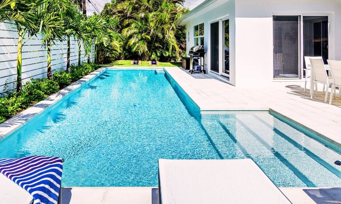 Southside House | The Jade - Pool+Game Room+ Luxury