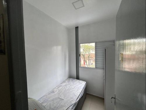 Craiova Apartment | The Jungle - Modern Central Studio & Free Parking