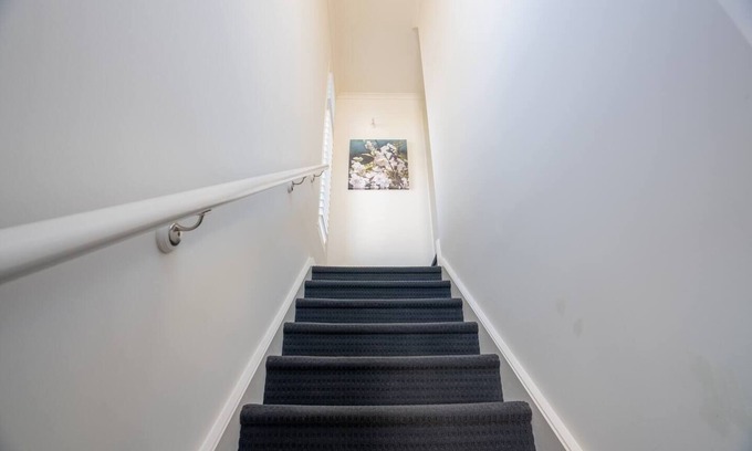 Lightsview House | The Lane of Lightsview Relaxed Inner city Living