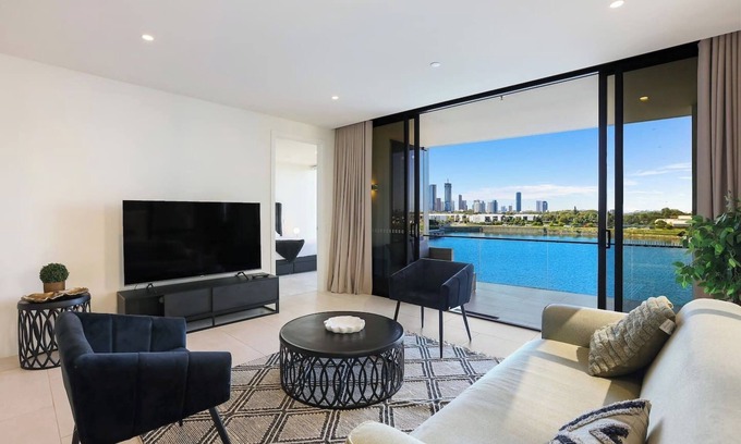 Mermaid Waters Apartment | The Lanes: A life of Luxury w Lake View, Pool, Gym