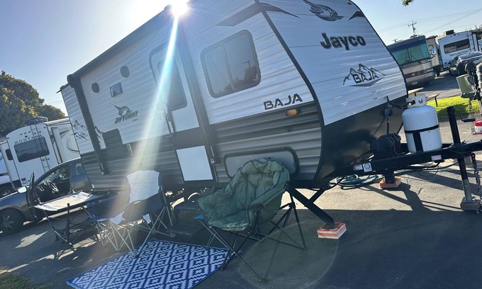 Oceano RV Rental | The Little Camper - Resort fee extra!