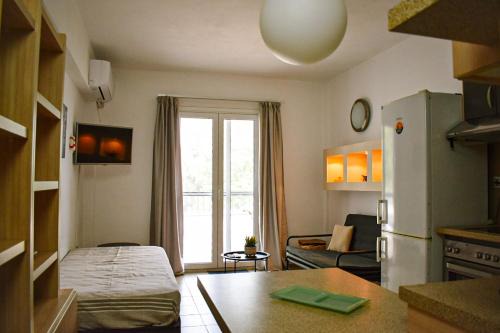 Glyfa Apartment | The Little House