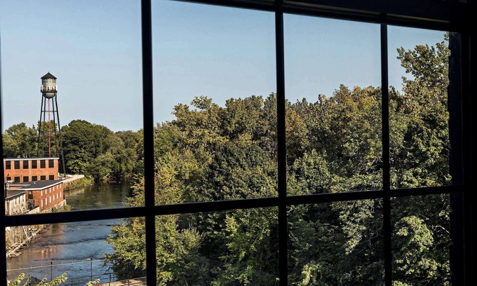 Warwick Hotel | The Loom Hotel, Tapestry Collection by Hilton