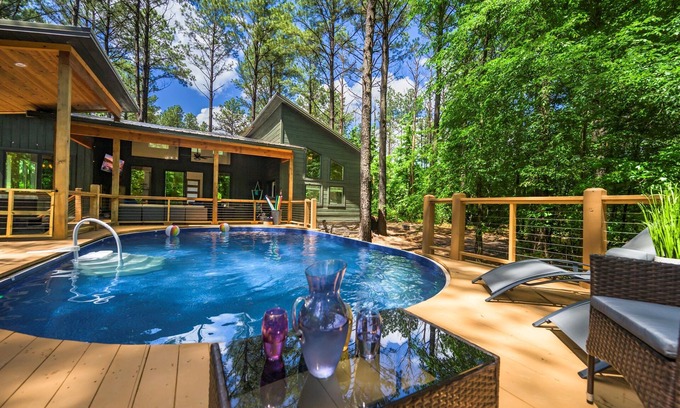 Broken Bow Cabin | The Luxury Pines Retreat w/NEW Pool Heating Option*, Hot Tub ,Fire Pit Sleeps 8