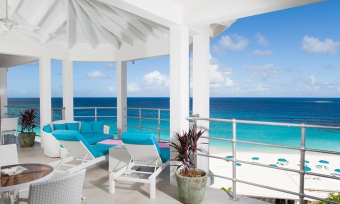 Shoal Bay Hotel | The Manoah Boutique Hotel