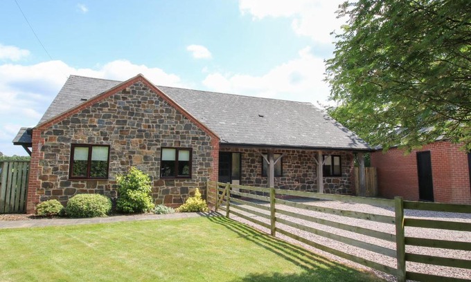 Welshpool House | The Marshes